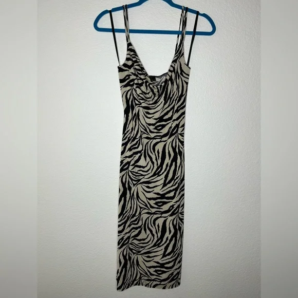 Zebra Midi Dress - Picture 5 of 6